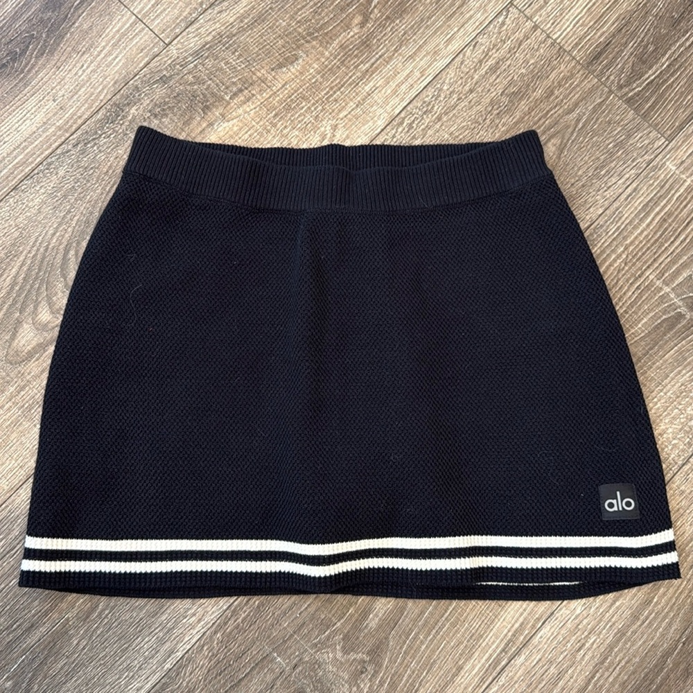 ALO Yoga Black Knit Skirt